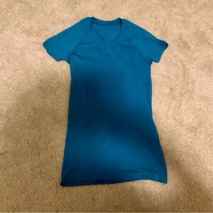 100% authentic teal lululemon swiftly tech!